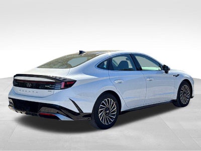 2027 Hyundai SONATA HYBRID SEL