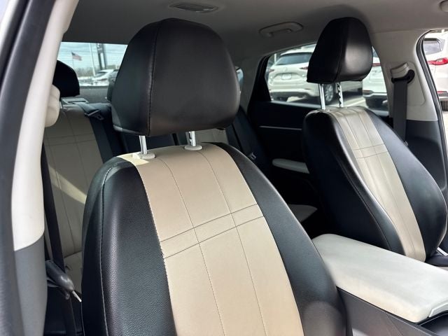 2024 Hyundai SONATA HYBRID SEL