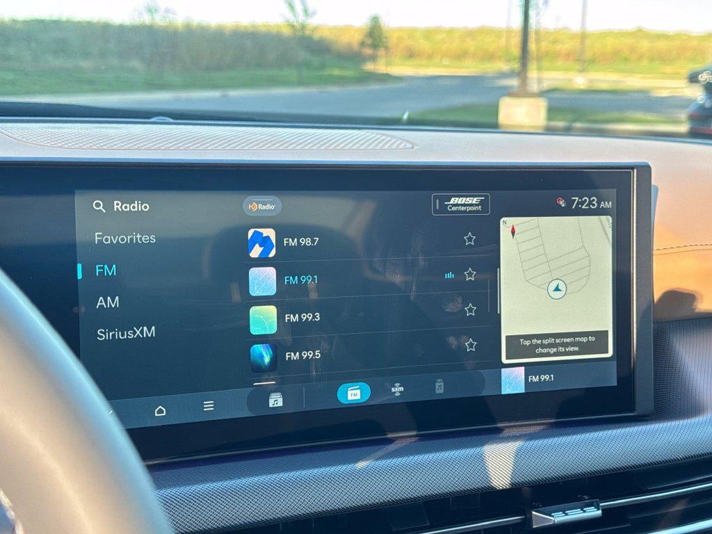 2027 Hyundai SONATA HYBRID Limited