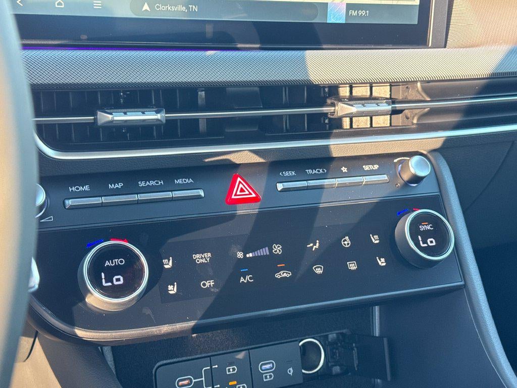 2027 Hyundai SONATA HYBRID Limited