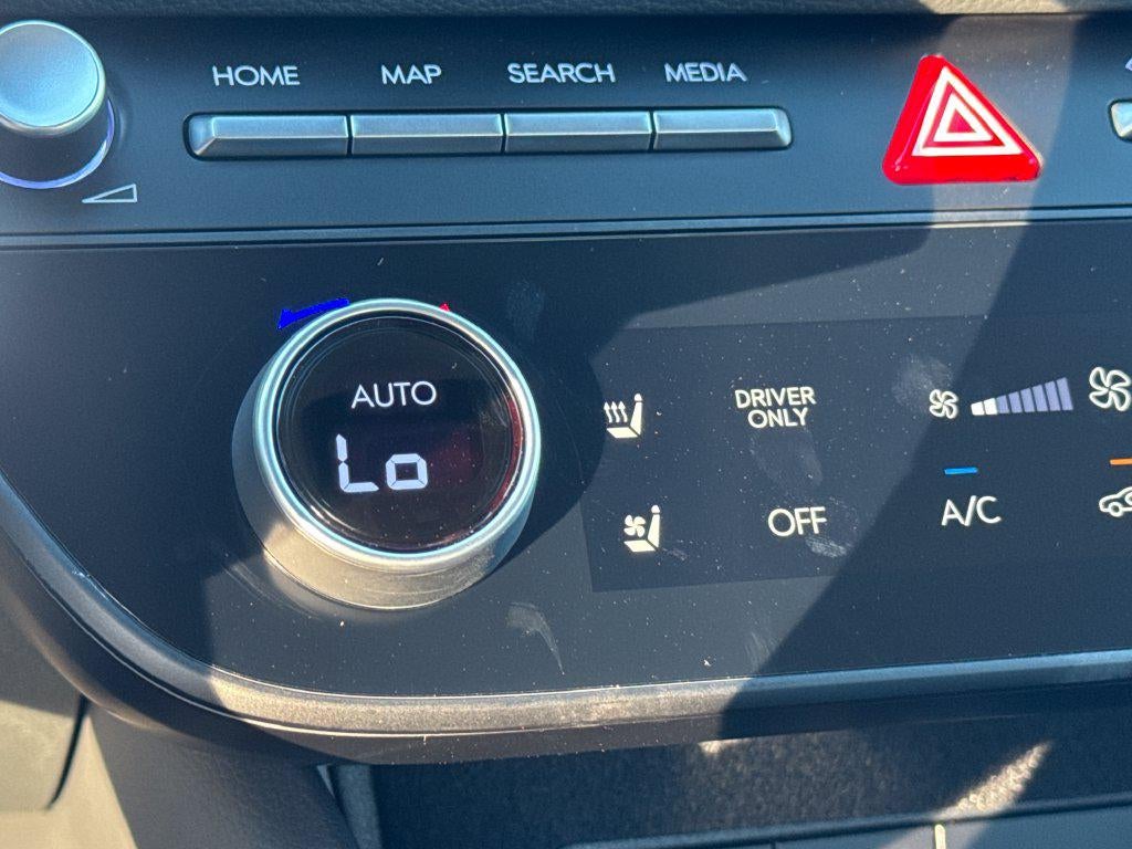 2027 Hyundai SONATA HYBRID Limited