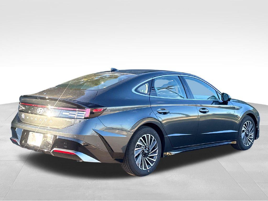 2027 Hyundai SONATA HYBRID Limited
