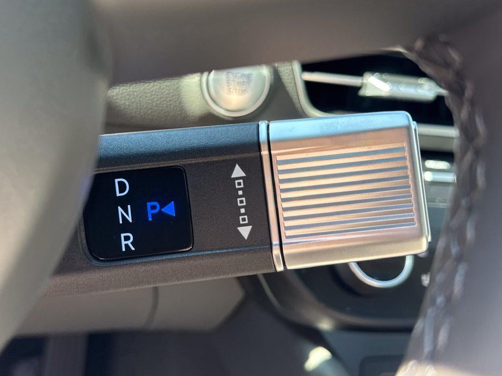 2027 Hyundai SONATA HYBRID Limited