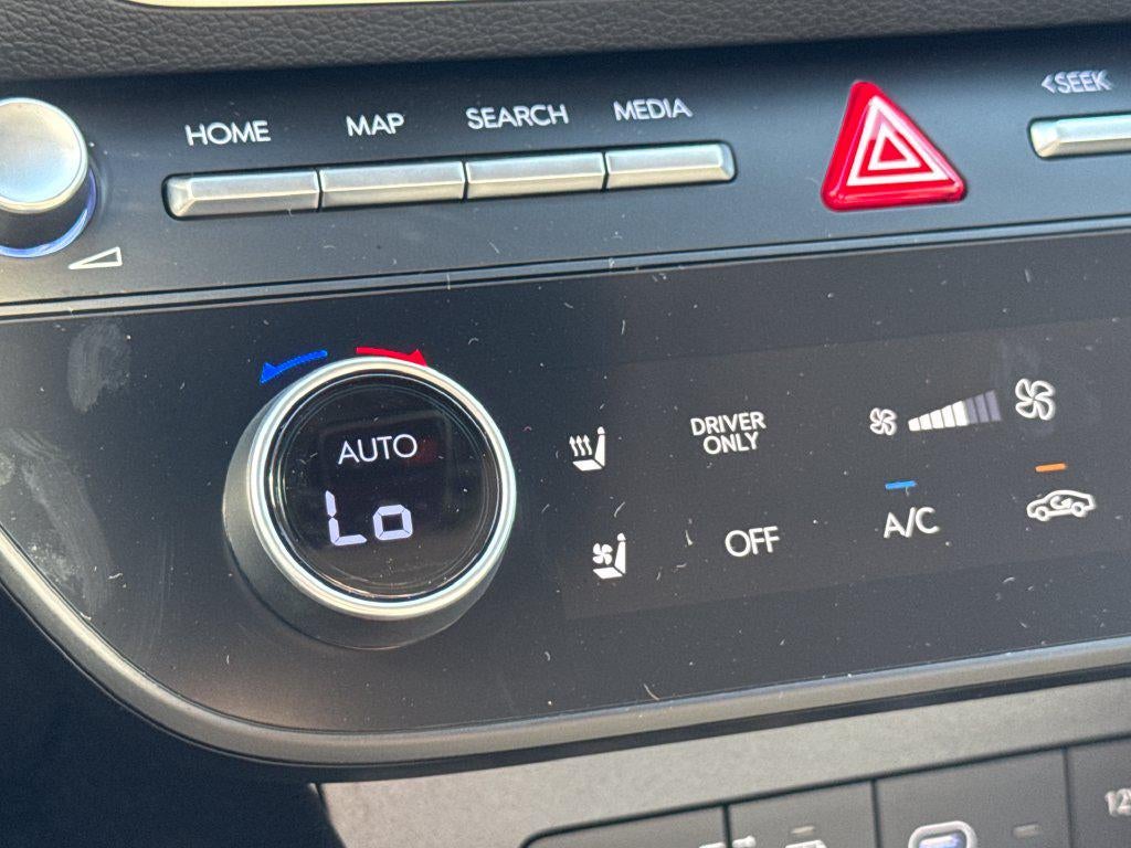 2027 Hyundai SONATA HYBRID Limited