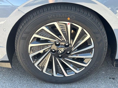 2027 Hyundai SONATA HYBRID Limited
