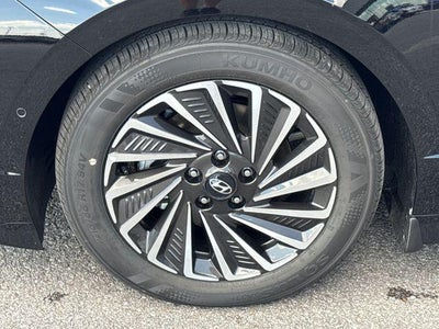 2026 Hyundai SONATA HYBRID Limited