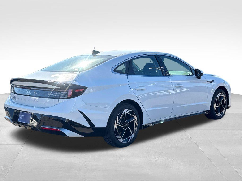 2027 Hyundai SONATA SEL Sport