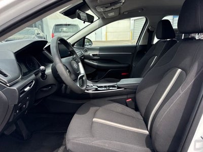 2022 Hyundai SONATA SEL