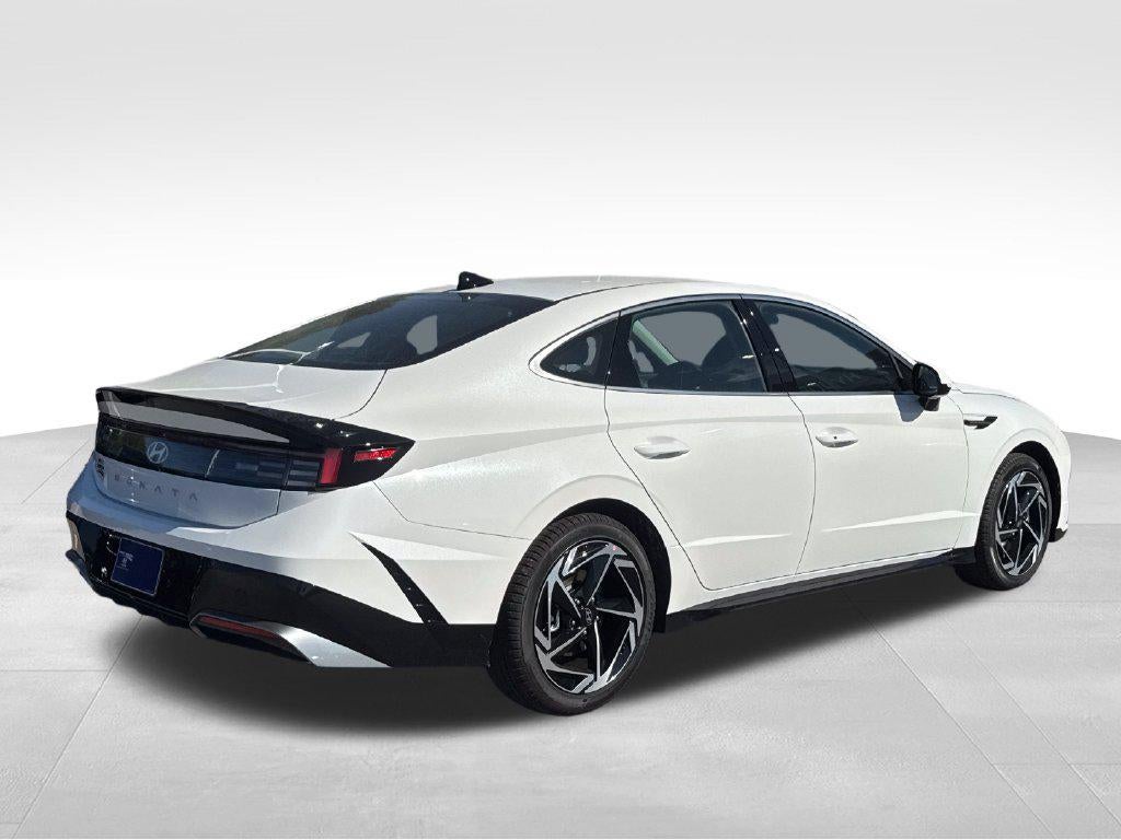 2027 Hyundai SONATA SEL Sport