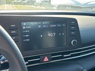 2026 Hyundai ELANTRA SE