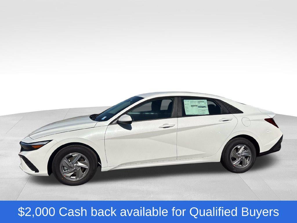 2026 Hyundai ELANTRA SE