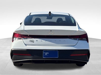 2026 Hyundai ELANTRA SE