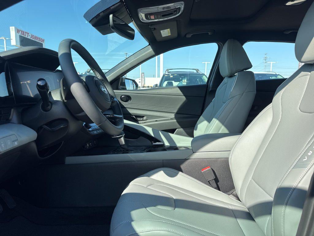 2026 Hyundai ELANTRA HYBRID Limited