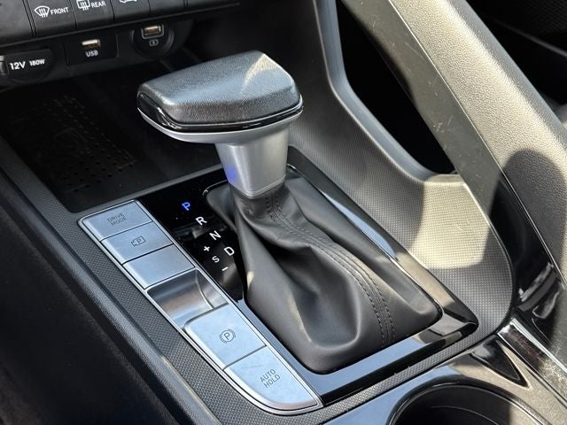 2022 Hyundai ELANTRA Limited