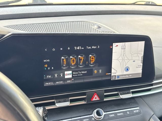 2022 Hyundai ELANTRA Limited