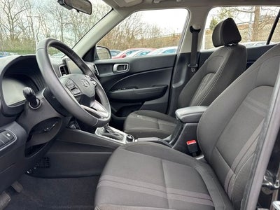 2024 Hyundai VENUE SEL